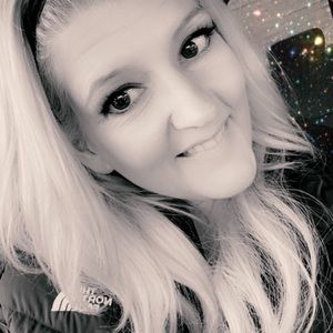 Meet your Posher, Lizzie